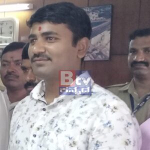 ಹರೀಶ - ಕಾನ್ಸ್ ಟೇಬಲ್